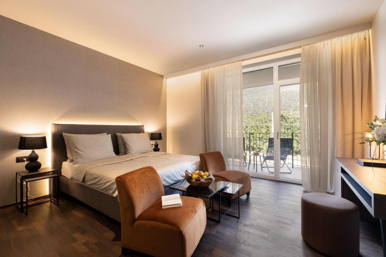 Hotel Finkenhof - Feel At Home Schenna Extérieur photo