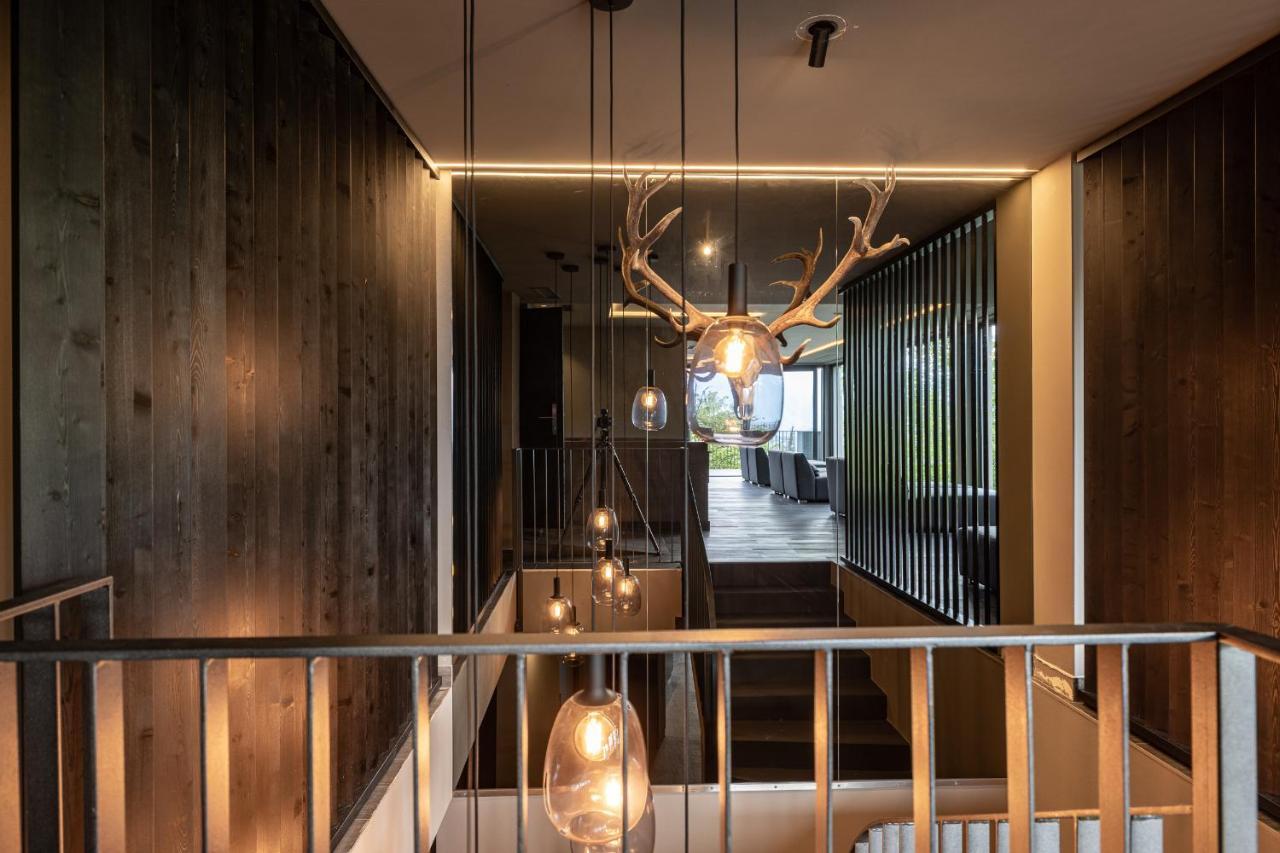 Hotel Finkenhof - Feel At Home Schenna Extérieur photo
